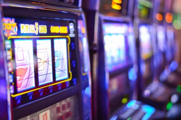 Free spins feature on keluara keluara Wild West Gold free spins feature